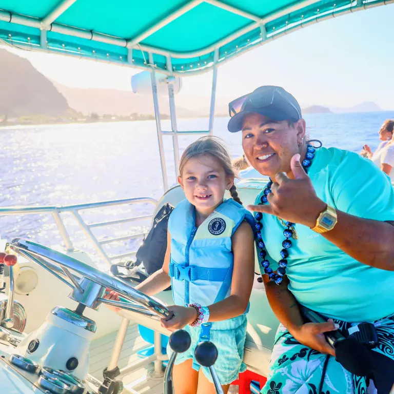 Kids friendly dolphin tour