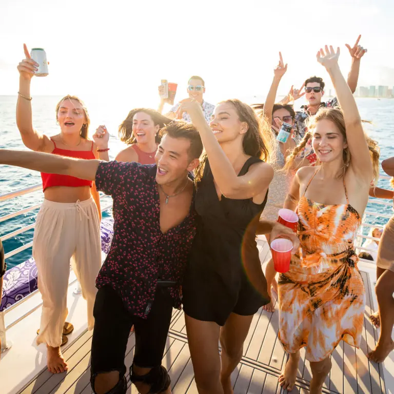 Waikiki sunset booze cruise